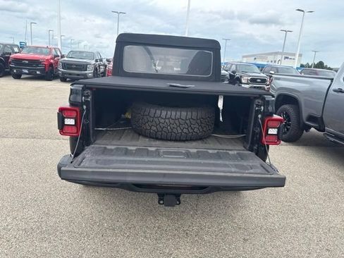 Used 2020 Jeep Gladiator Rubicon AWD/4WD image 10