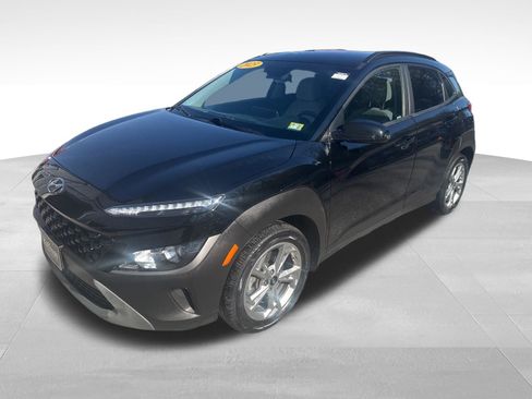 Certified 2023 Hyundai Kona SEL AWD/4WD image 4