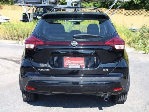 Certified 2022 Nissan Kicks SR w/ Interior Electronics Package FWD image 6