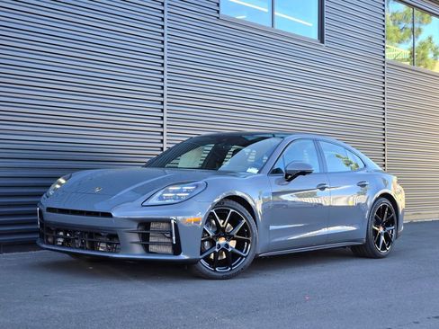 New 2026 Porsche Panamera 4 image 1