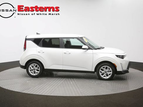 Used 2024 Kia Soul LX w/ Option Group 015 FWD image 44
