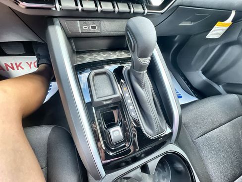 New 2026 Chevrolet Colorado W/T w/ WT Convenience Package II image 16