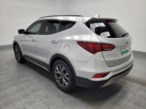 Used 2018 Hyundai Santa Fe Sport FWD image 3