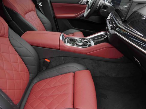 Certified 2025 BMW X6 M60i image 13
