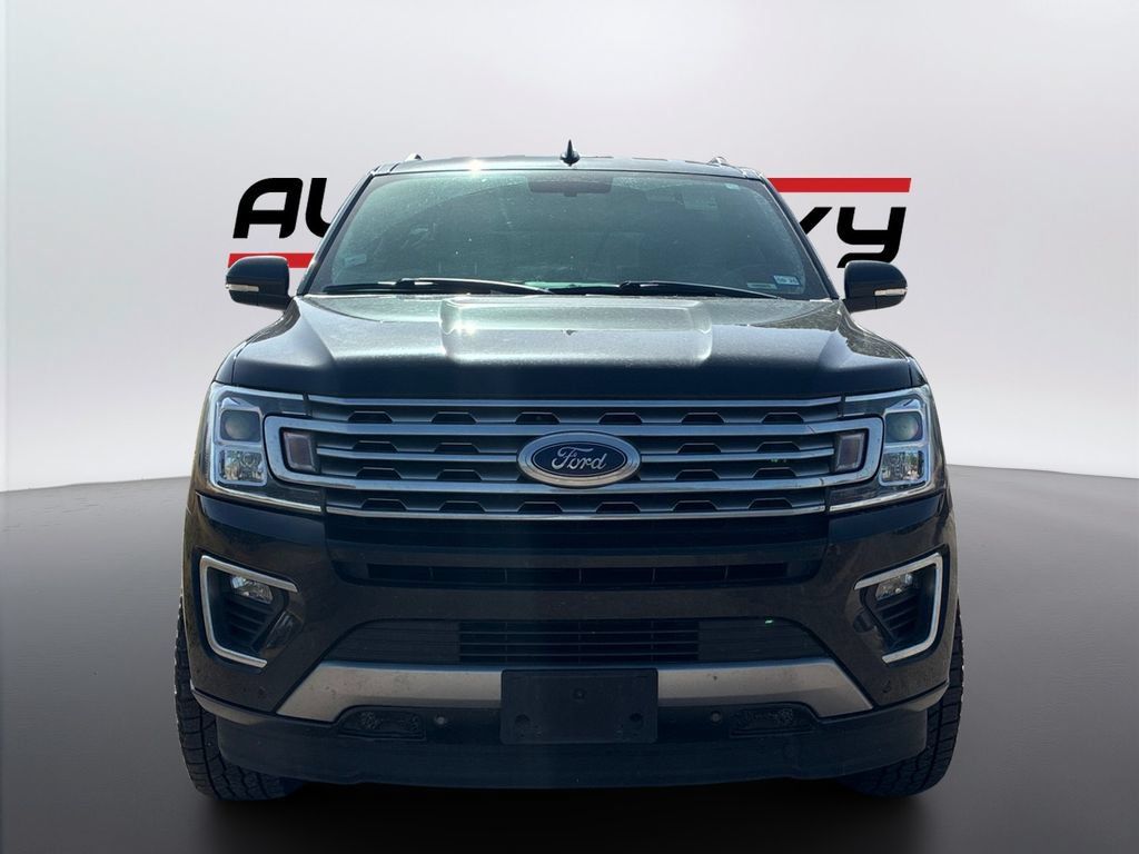 Used 2018 Ford Expedition Limited AWD/4WD image 2
