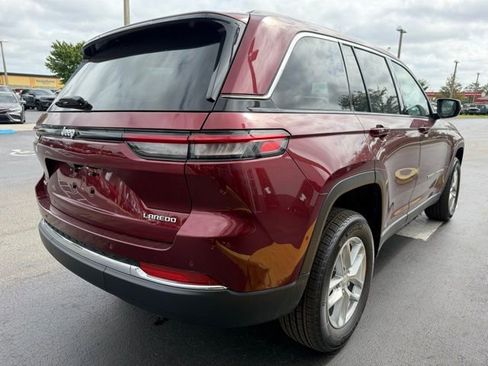 New 2026 Jeep Grand Cherokee Laredo AWD/4WD image 11