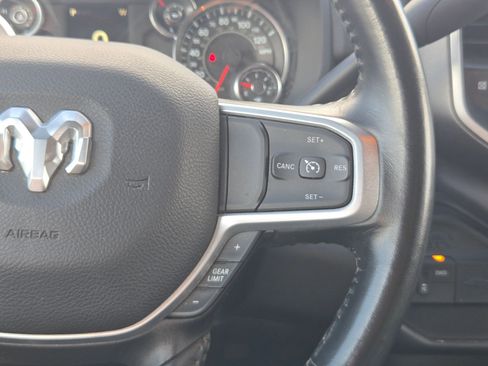 Used 2024 RAM 2500 Big Horn AWD/4WD image 20