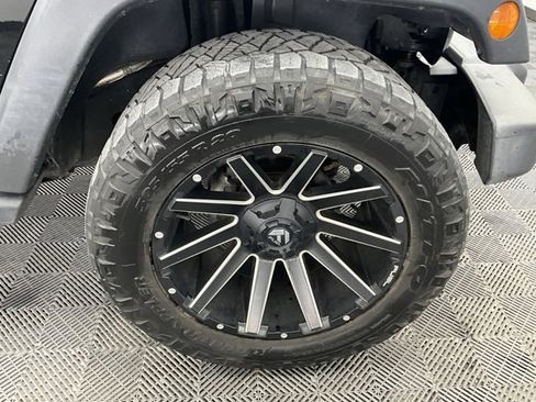 Used 2015 Jeep Wrangler Unlimited Sport w/ Quick Order Package 24S image 25