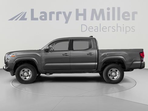 Used 2023 Toyota Tacoma SR AWD/4WD image 3