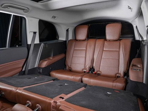 New 2025 Mercedes-Benz GLS 450 4MATIC image 33