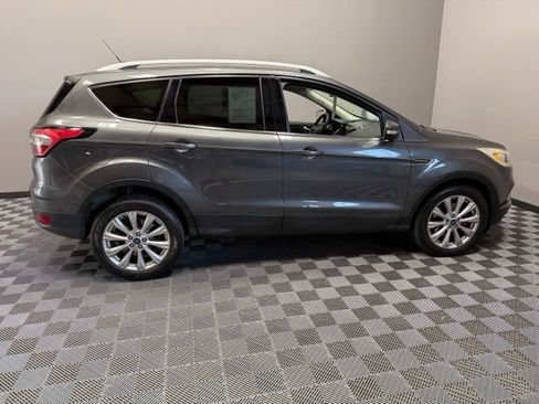 Used 2018 Ford Escape Titanium FWD image 7
