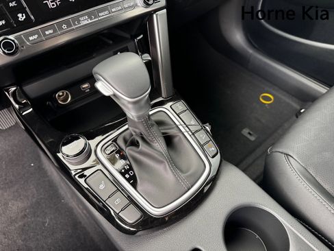 New 2026 Kia Seltos SX image 16