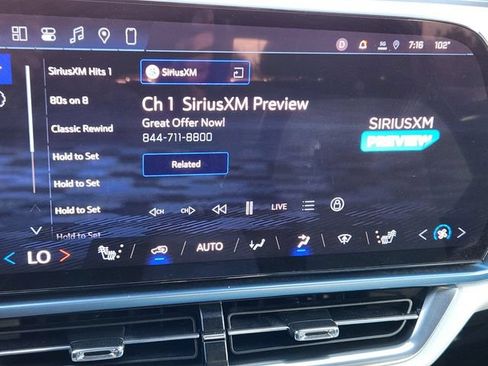 Certified 2024 Chevrolet Equinox EV LT FWD image 19