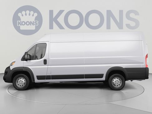 Used 2025 RAM ProMaster 3500 w/ Convenience Group FWD image 2