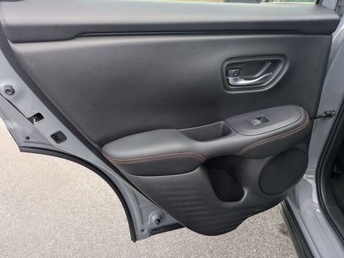 Used 2025 Honda HR-V Sport image 23