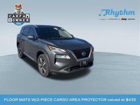 Used 2023 Nissan Rogue SL image 1