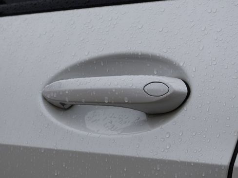 Used 2021 BMW X7 xDrive40i w/ Premium Package image 26