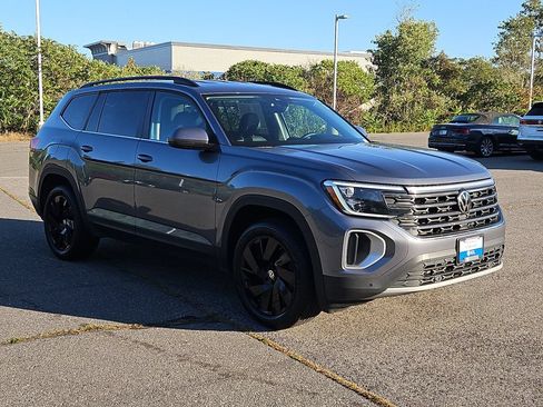 Certified 2024 Volkswagen Atlas SE AWD/4WD image 3
