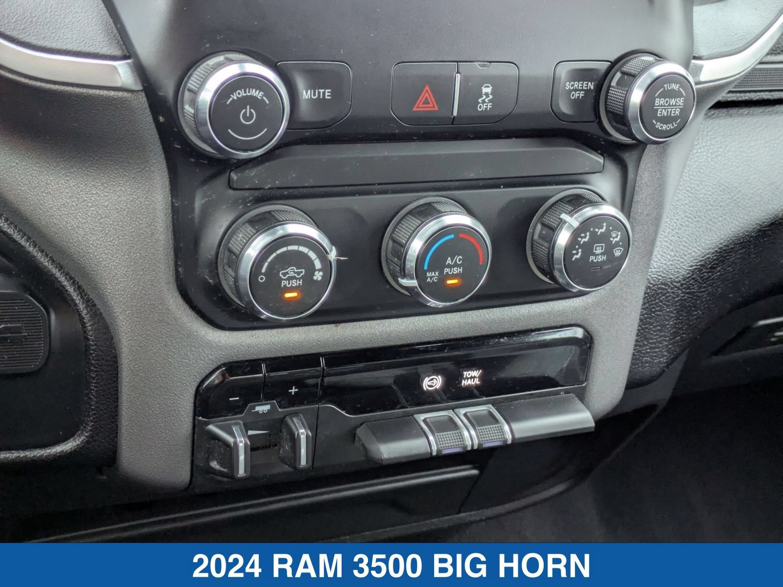 Used 2024 RAM 3500 Big Horn AWD/4WD image 24