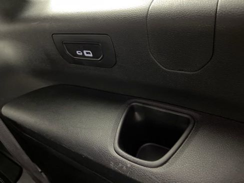 Used 2024 Jeep Grand Cherokee L Laredo image 50