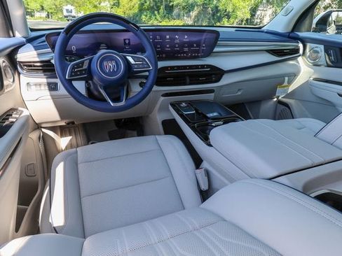 New 2026 Buick Enclave Avenir w/ Super Cruise Package AWD/4WD image 16