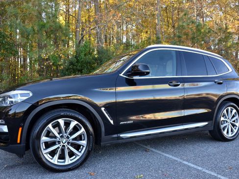 Used 2018 BMW X3 xDrive30i AWD/4WD image 3