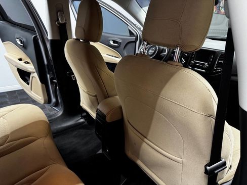 Used 2018 Jeep Compass Sport image 46