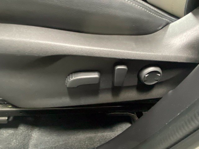 Used 2023 Subaru Forester Limited AWD/4WD image 11