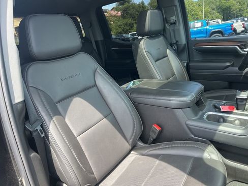 Used 2024 GMC Sierra 1500 Denali AWD/4WD image 42