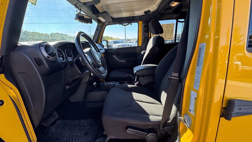Used 2015 Jeep Wrangler Unlimited Sport AWD/4WD image 17