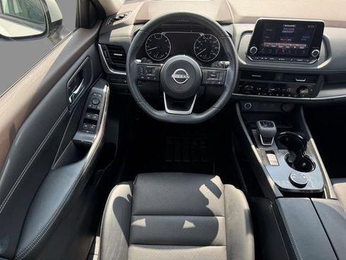 Certified 2023 Nissan Rogue SV w/ SV Premium B Package AWD/4WD image 10