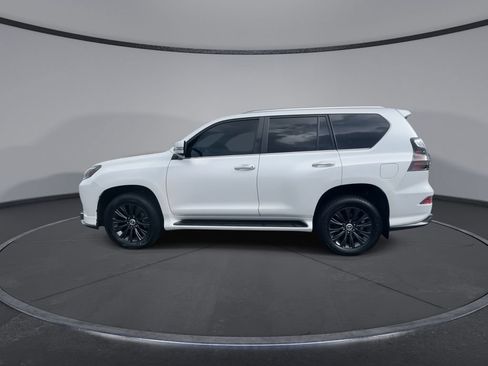 Used 2023 Lexus GX 460 Premium w/ Accessory Package AWD/4WD image 6