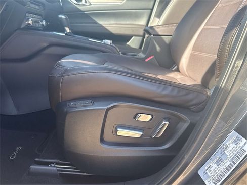 Used 2023 MAZDA CX-5 Signature image 12