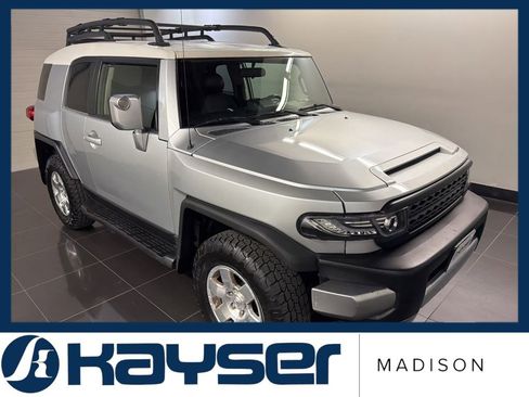 Used 2007 Toyota FJ Cruiser 4WD image 1