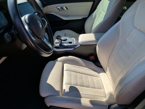 Used 2021 BMW M340i w/ Executive Package image 27