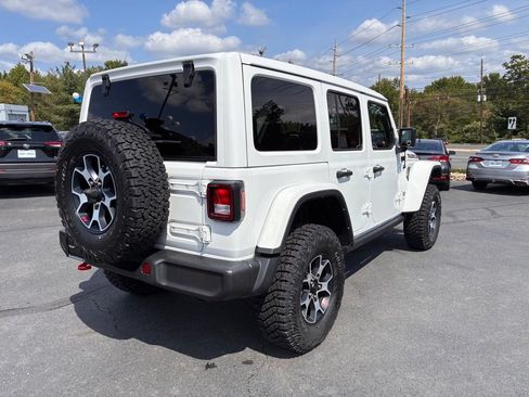 Used 2022 Jeep Wrangler Unlimited Rubicon AWD/4WD image 7