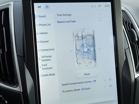 Used 2024 Ford Edge SEL w/ Convenience Package image 38