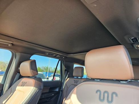 Used 2023 Ford Expedition King Ranch image 8