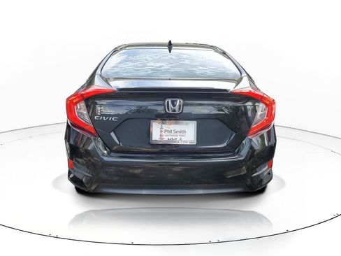 Used 2016 Honda Civic EX-T image 4