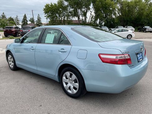 Used 2008 Toyota Camry LE FWD image 4