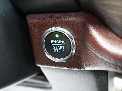 Used 2024 Ford Expedition Max Limited image 22