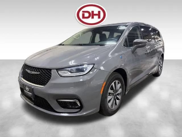 Used 2022 Chrysler Pacifica Touring-L FWD image 10