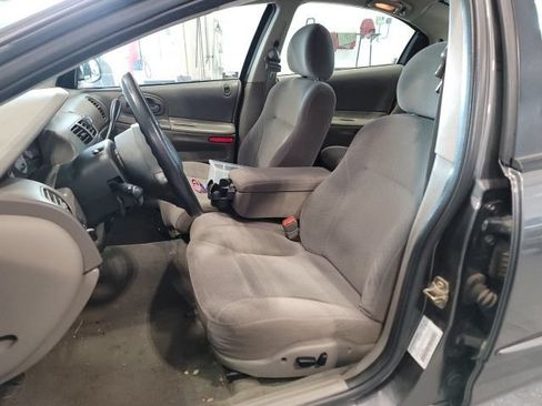 Used 2004 Dodge Intrepid SE FWD image 9