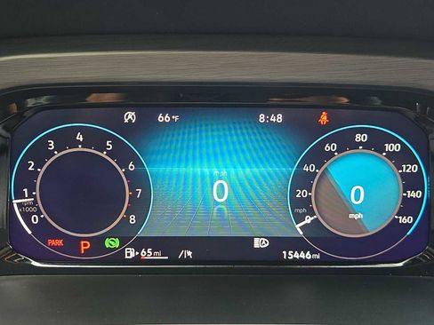 Used 2025 Volkswagen Atlas Cross Sport SE image 25