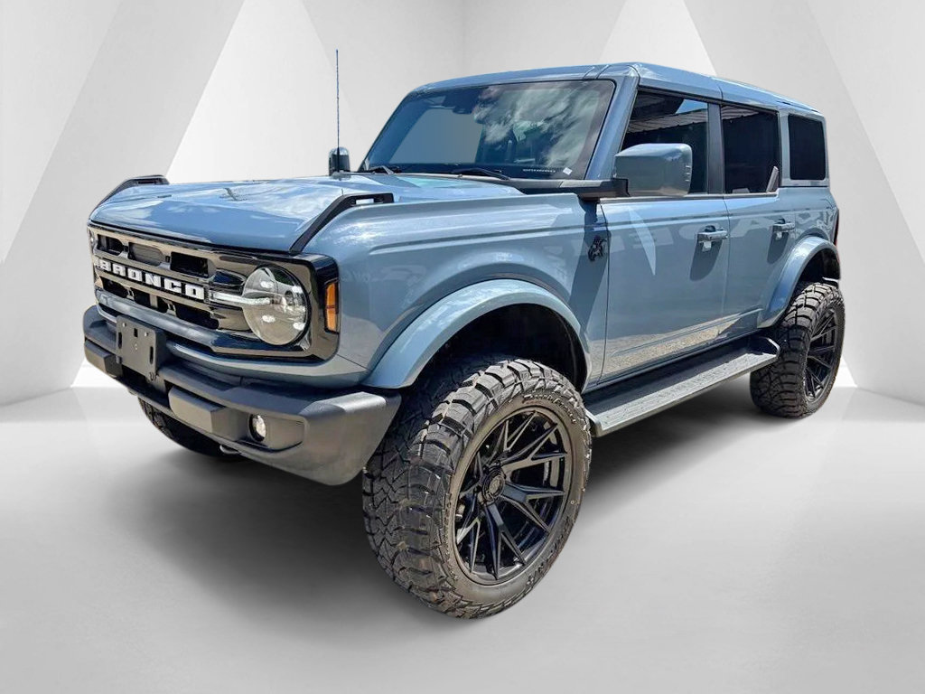 Used 2025 Ford Bronco Outer Banks AWD/4WD image 4