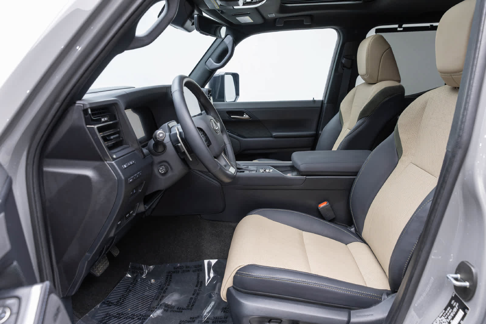 Used 2025 Lexus GX 550 AWD/4WD image 10