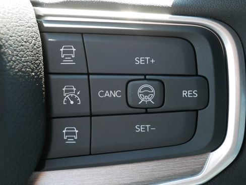 New 2026 Jeep Grand Wagoneer 4WD image 16