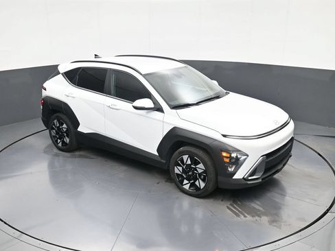 Used 2025 Hyundai Kona SEL FWD image 24