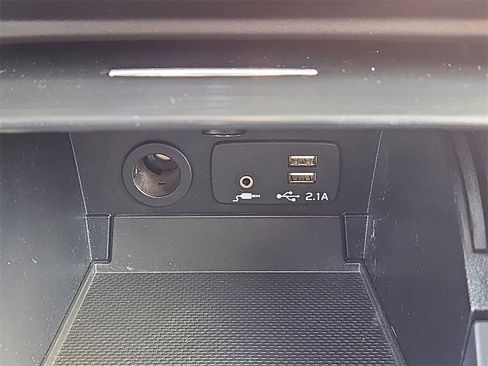 Used 2019 Subaru Outback 2.5i Limited image 17