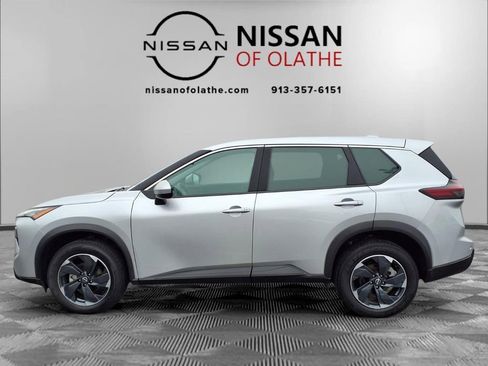 Certified 2024 Nissan Rogue SV AWD/4WD image 20